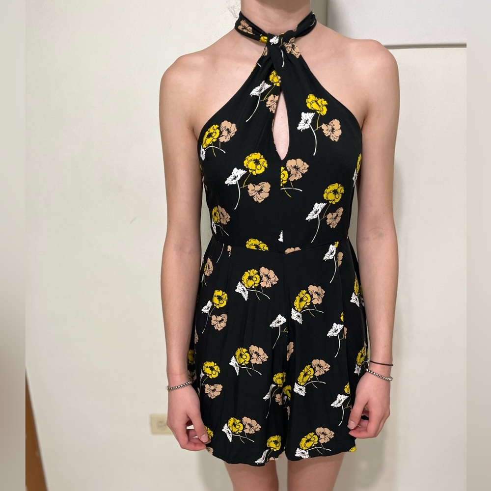 Valija Gitana Black Floral Romper Dress Sz Medium